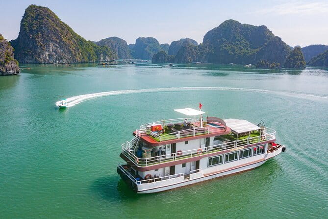 Cat Ba: Sunset & Bioluminescent Kayaking on Lan Ha Bay - Key points to know before you book