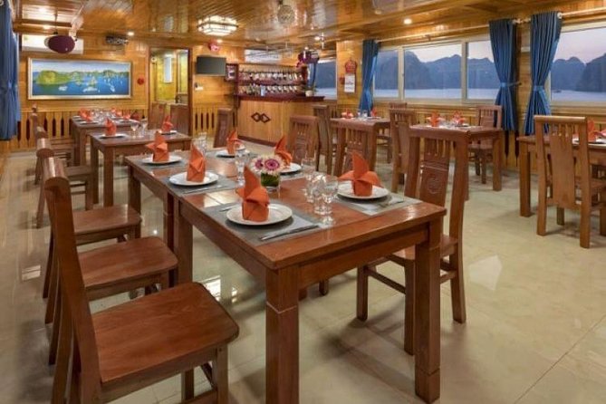 Catherine Cruise 2 Days/1 Night with 6 Star Cruise - Activities that give the cruise its rhythm