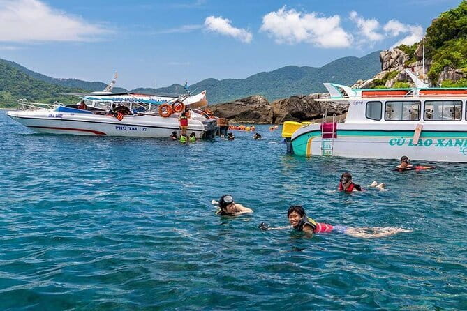 Cham island snorkeling tour - Two hours on the Han River