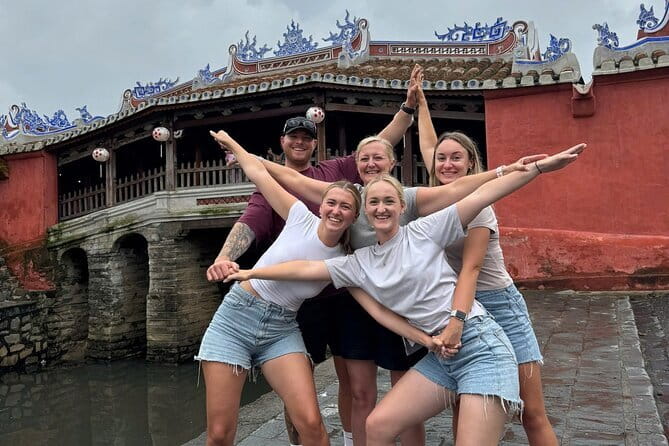 Chan May Port /Tien Sa Port: Hoi An City & Da Nang Highlight Tour - Da Nang’s Han River: bridges in a short visit