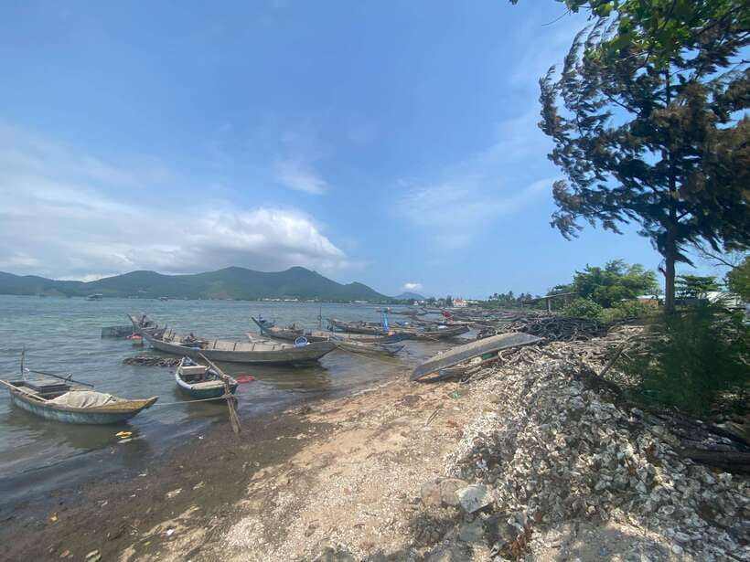 Chan May Port : to Golden Bridge/Imperial City/Hoi An Town - Option Three: Hoi An with Marble Mountain