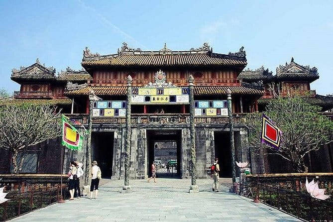 Chan May Port to Golden Bridge or Hoi An by Private Car - Hai Van Pass, the best part of the drive