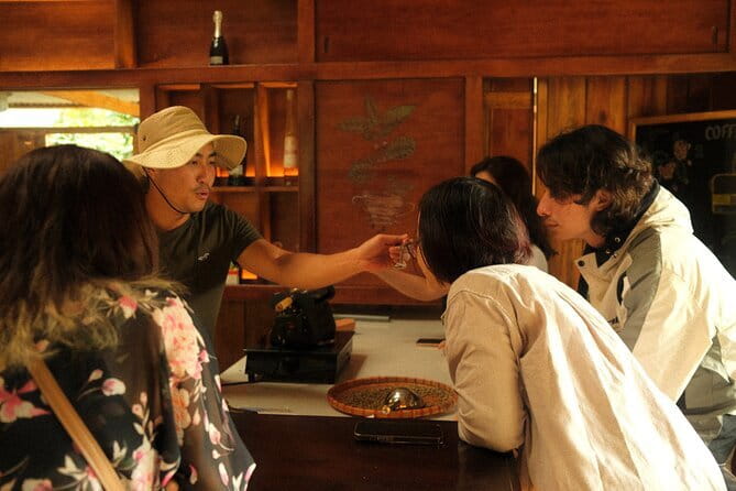 Coffee Farm Tour with Roasting & Tasting Workshop - Da Lat - A small Arabica farm outside Da Lat