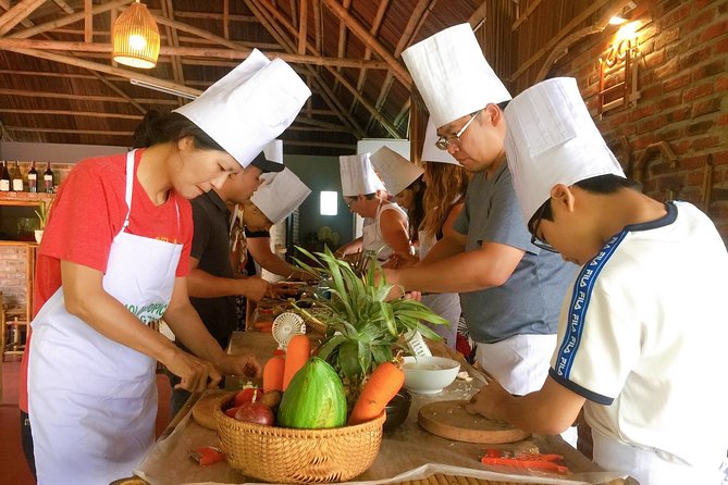 Cooking Class Hoi An:Local Market, Basket Boat, Fishing & Cooking - Eating four dishes and up to eight foods