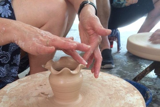 Craft Village Tour (Quang Phu Cau, Bat Trang, Chuong Conical,...) - A quick stop in Chuong for conical hats