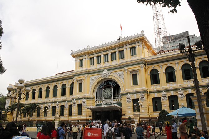 Cu Chi Tunnels - Tapioca & City Tour (6 Major Attractions) 1 day - Lunch, tapioca, and the road to Cu Chi