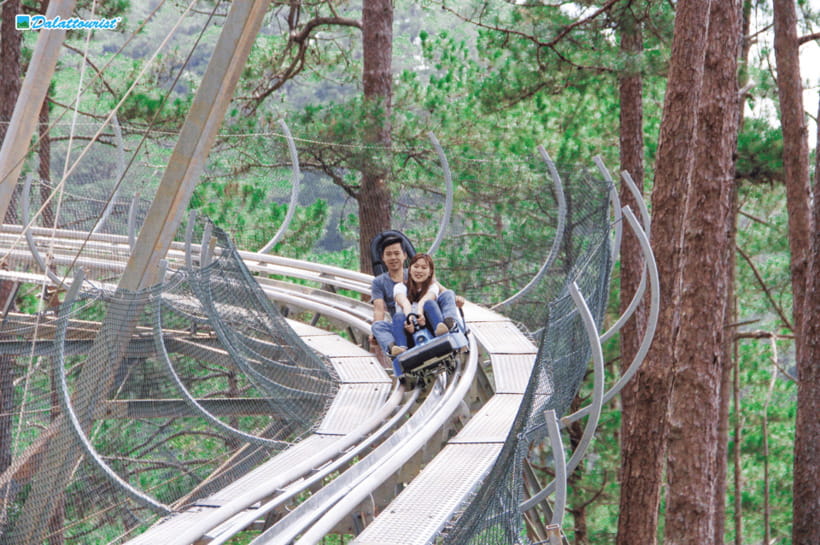 Da Lat: Datanla New Alpine Coaster Experience Entry Ticket - What the 2,400-meter coaster feels like