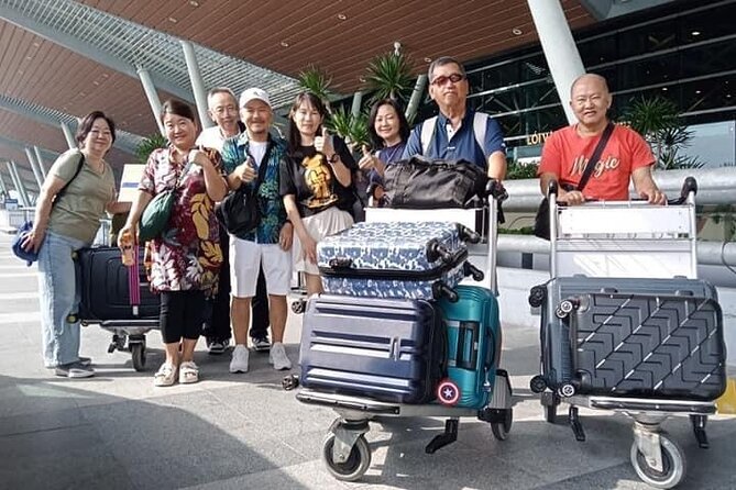 Da Nang Airport to Da Nang hotel by private car or vice versa - The route from the airport to your hotel