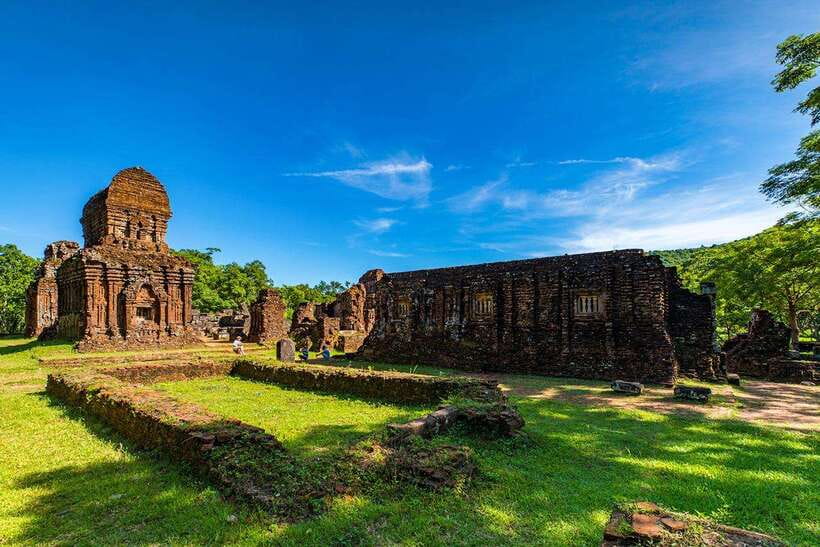 Da Nang: Full-day My Son Sanctuary And Hoi An Heritage Tour - Lotus Pagoda and the cultural stops