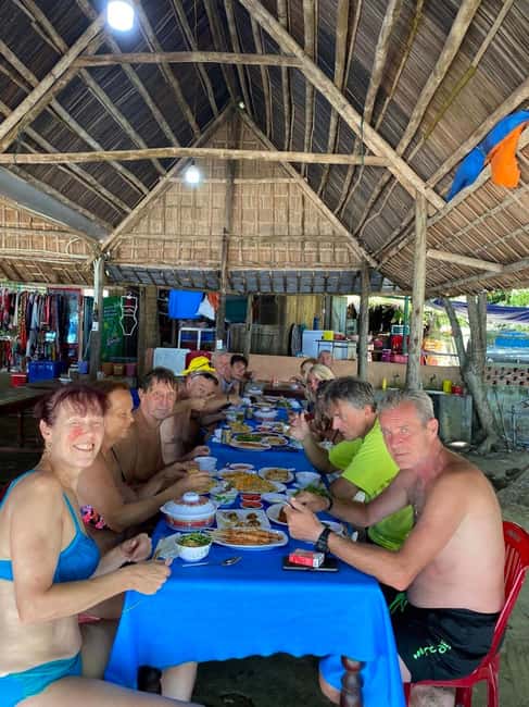 Da Nang/Hoi An: Cham Island Speedboat Tour with Snorkeling - What this $37 Cham Island trip really offers
