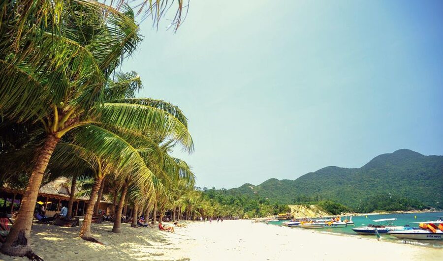 Da Nang/Hoi An: Cham Island Speedboat Tour with Snorkeling - Lunch on the island