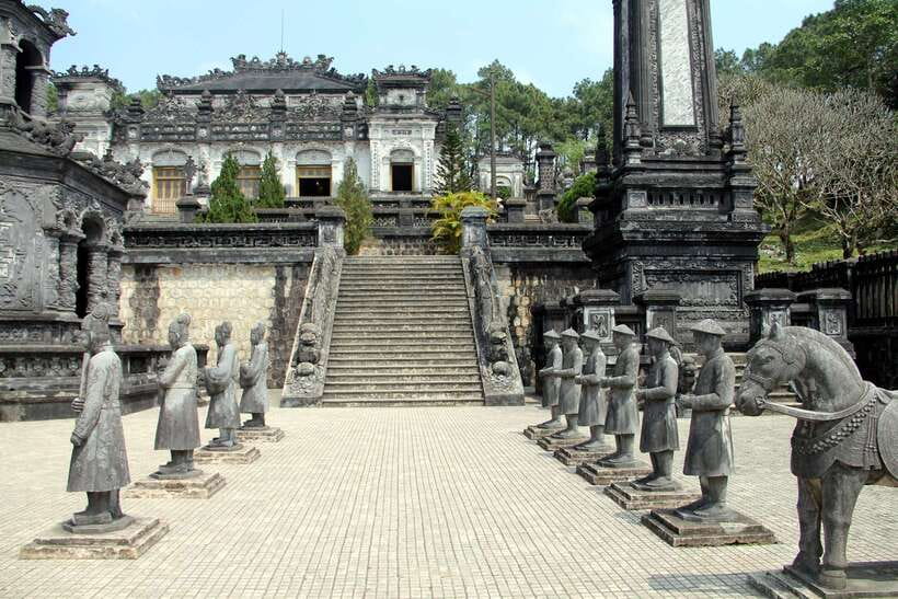Da Nang/Hoi An: Hue City Full Day tour - The Early Pickup From Da Nang or Hoi An