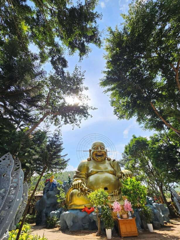 Dalat: Go Kart - Mongo Land - Countryside Small Group - Linh An Pagoda offers the calmest hour