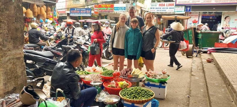 Dalat: Home Cooking Class with Central Market Tour - Key points at a glance