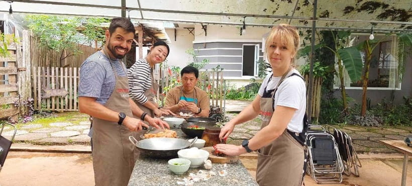 Dalat: Home Cooking Class with Central Market Tour - Booking and practical planning