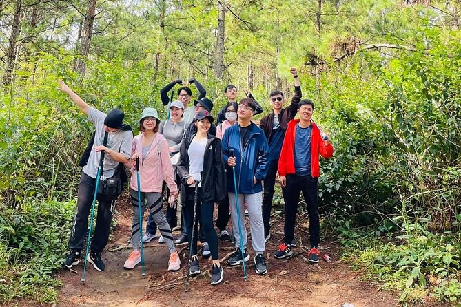 DALAT: Trekking Pinhatt & Sup/Kayaking Tuyen Lam Lake Tour - What the Guide Adds to the Day