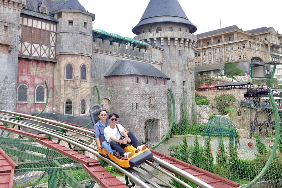 Danang: Golden Bridge by Private Car or Bus w hotel pickup - Reaching Ba Na Hills and buying the cable car ticket