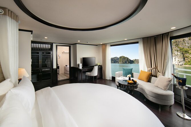 Discover Ha Long Bay in 2 Days and 1 Night Cruise Experience - Vietnamese meals and the cooking class