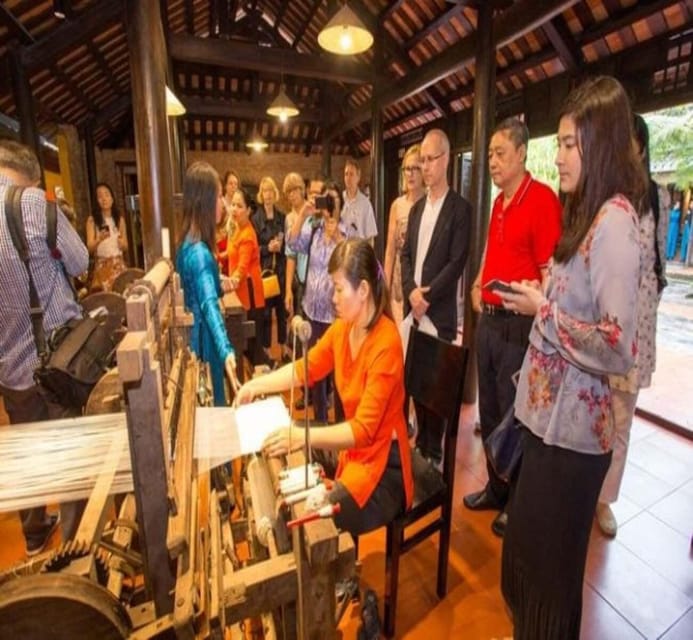 Discover Traditional Silk Process in Hoi An Silk Village - Comparing pure silk with imitation fabric