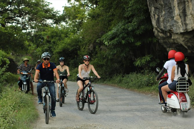 Discover Trang An Natural World Heritage, Bich Dong Pagoda, Cycling Day Tour - Why this day trip works well from Hanoi
