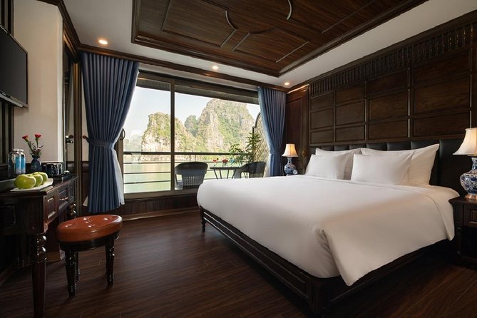 Doris Cruise 5 star cruise 3 days visiting Halong - Lan Ha Bay - Day Three: Dark and Bright Cave Before Hanoi