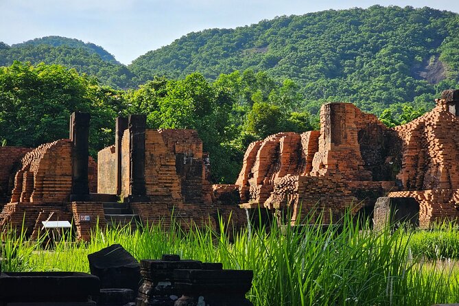 Early Morning My Son Sanctuary Trip w. Champa Food & Coffee - Breakfast with My Quang and local treats