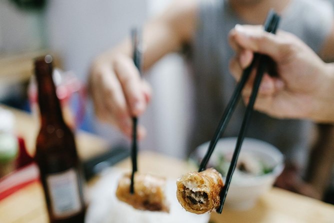 Eat Like a Local: Hanoi Street Food Adventure - Morning or evening, private or group?