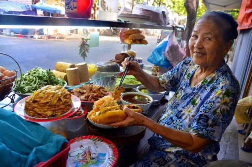 Eat Like a Local – Hoi An Evening Food Tour - Should you book it?