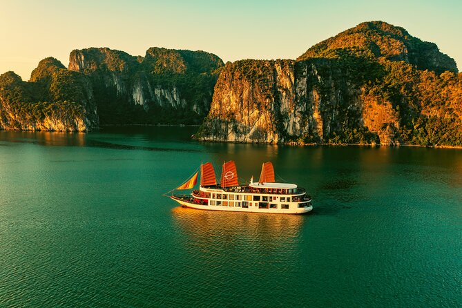 Emperor Cruises Experience 2 Days 1 Night in Halong Bay. - Day two: Vovinam, breakfast, and Lan Ha Bay