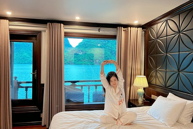 Erina Cruise Lan Ha Bay 2 days 1 night with roundtrip transfer - Evening aboard: dinner, cooking class, and extra charges