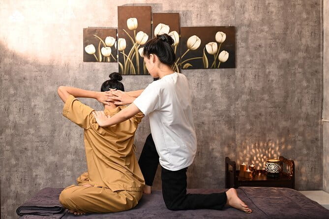 Experience Asian Style Full Body Massage Therapy - What the 90-Minute Massage Is Really About
