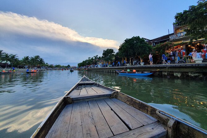 Explore Hoi An and Da Nang by private tour with local guide - Vietnamese coffee at HI Coffee and Tea