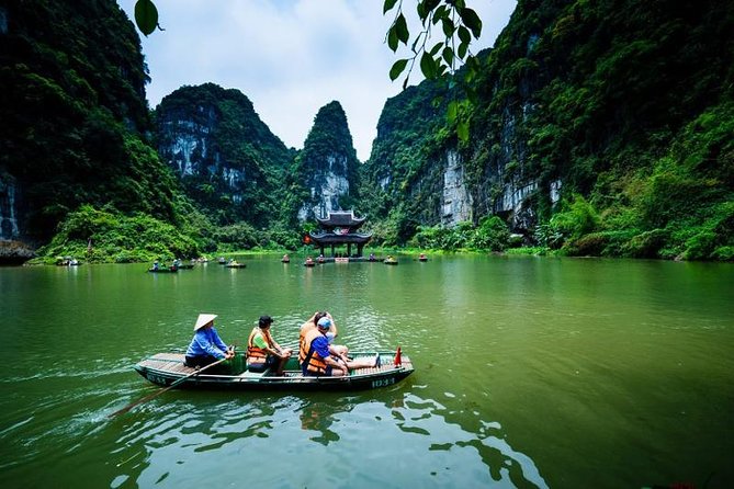 Explore Mai Chau - Pu Luong - Ninh Binh 4 Days / 3 Nights - Day three: Kho Muong Village and Bat Cave