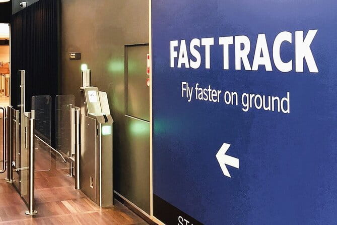 Fast Track VIP Service Noi Bai Airport (Hanoi - Vietnam) - What the $40.60 airport service actually does