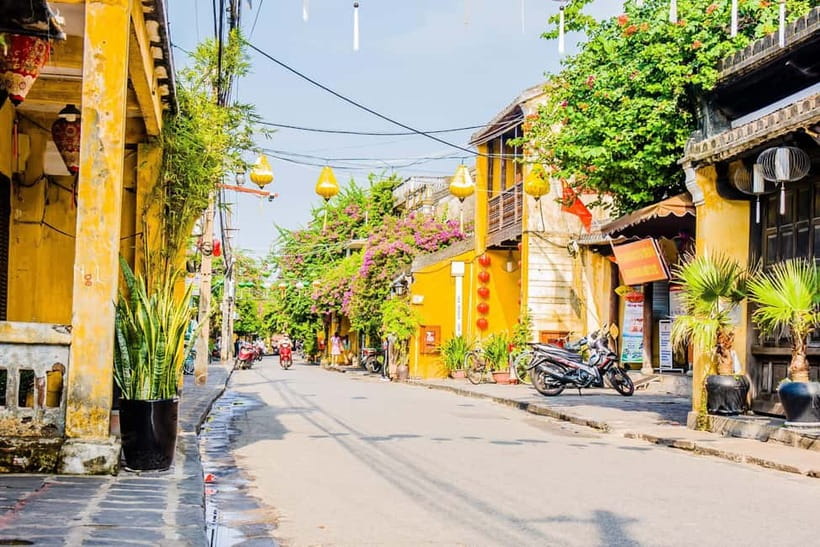 From Da Nang: Hoi An Old Town Tour, Night Market & Boat Ride - Cam Thanh Coconut Village and the basket boats