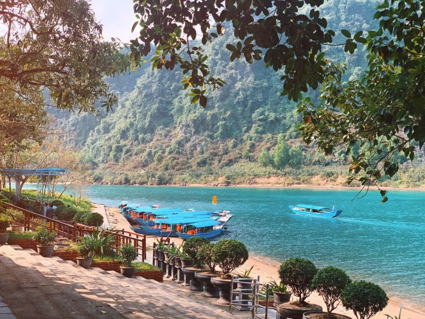From Dong Hoi: Paradise Cave, Phong Nha Cave Tour, and Lunch - Guide style, language, and personal attention