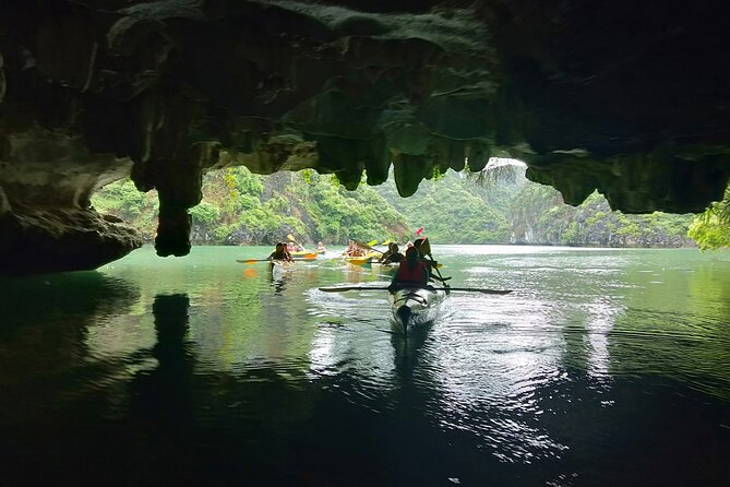 From Ha Noi/Cat Ba: Full-Day Cruise to Lan Ha bay - Ha Long Bay - Kayaking through Dark Cave, Bat Cave, and Bright Cave