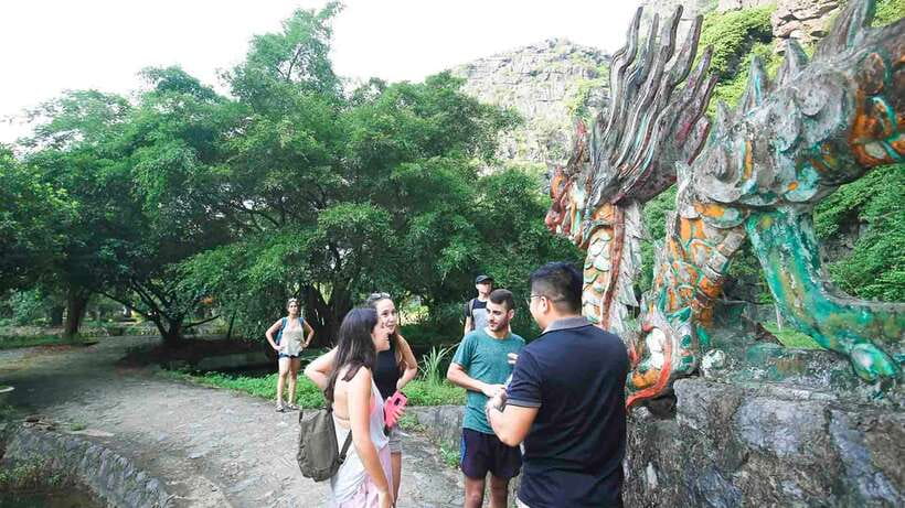 From Hanoi: 1-Day Ninh Binh Highlights Tour with Lunch - Bai Dinh Pagoda or Hoa Lu: two different first stops