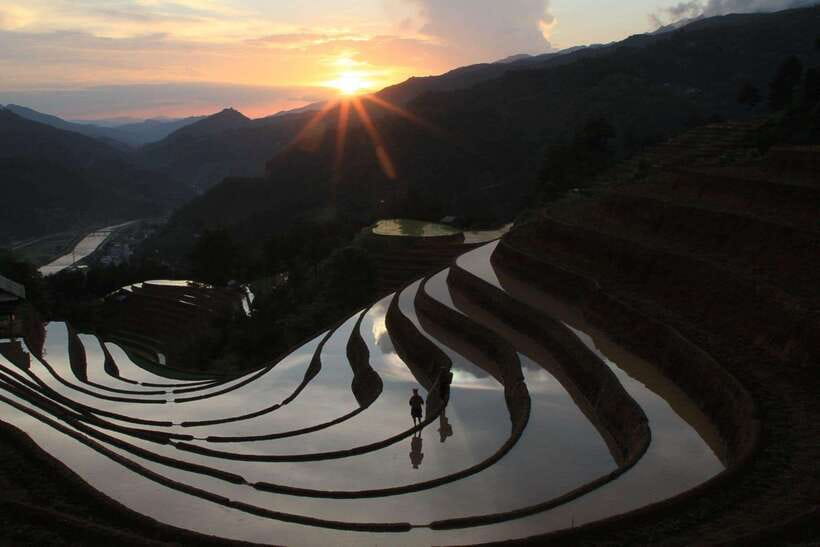 From Hanoi: 1-day Sapa Trekking Tour With Overnight Bus - The 9:30 PM sleeper bus from Hanoi