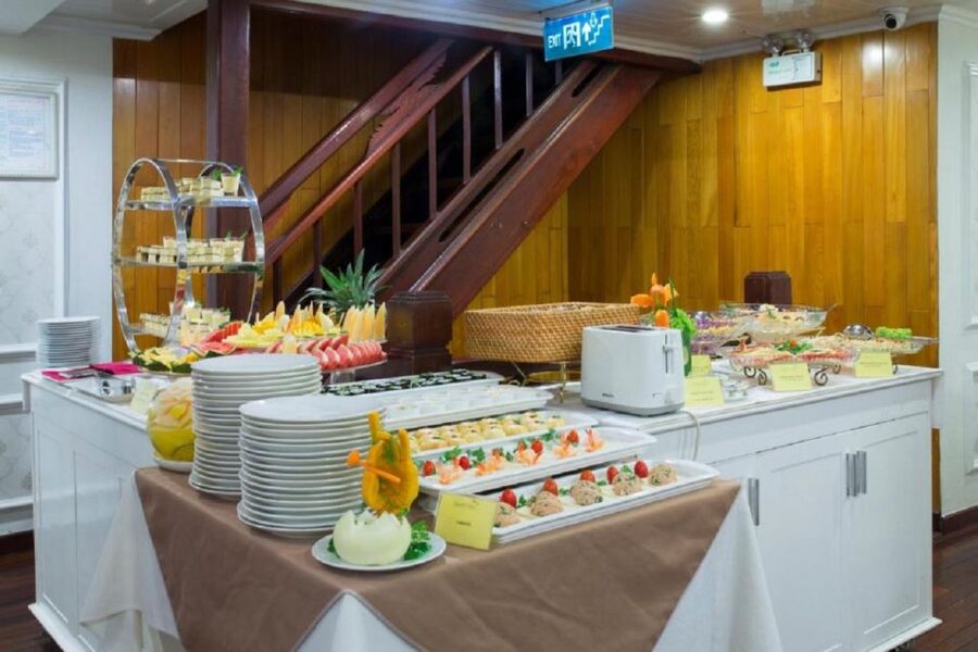 From Hanoi: 2-Day Bai Tu Long Bay Luxury Cruise with Jacuzzi - Small practical details that matter
