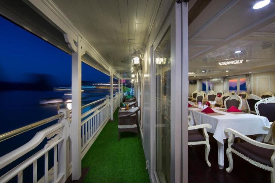 From Hanoi: 2-Day Bai Tu Long Bay Luxury Cruise with Jacuzzi - What the $165 price really includes