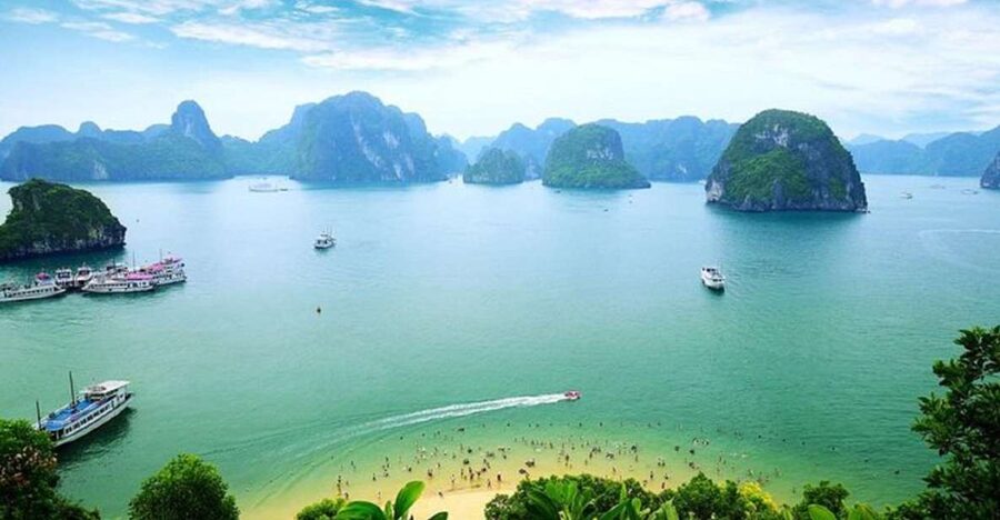 From Hanoi: 2-Day Ha Long Bay Tour with Ninh Binh and Cruise - Sung Sot Cave and the work behind the views