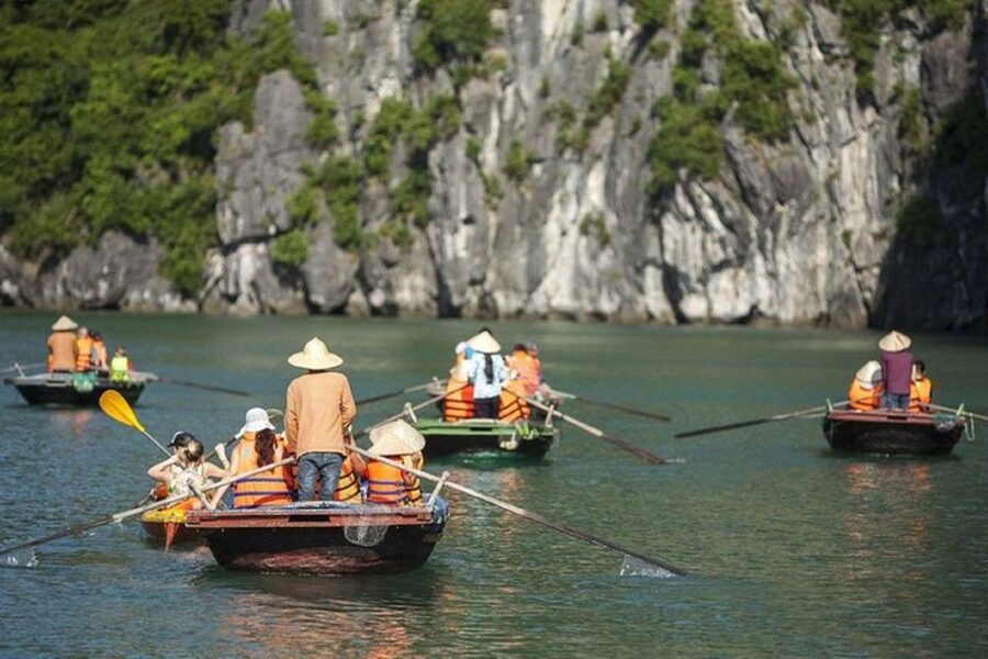 From Hanoi: 2-Day Ha Long Bay Tour with Ninh Binh and Cruise - Bai Dinh Pagoda and its enormous scale