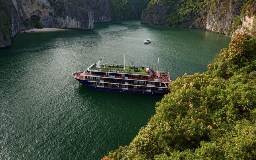 From Hanoi: 2-Day Halong and Lan Ha Bay La Pandora Cruise - How comfortable and active is the experience?