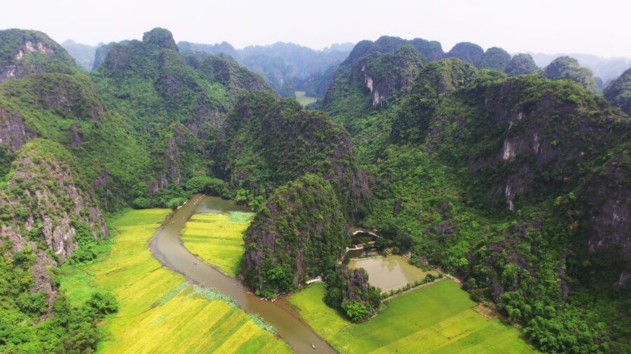 From Hanoi: 2-Day Ninh Binh Tour with Accommodation & Meals - Who should book this Ninh Binh tour?