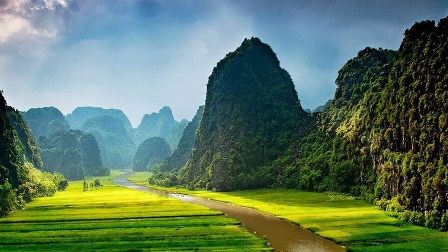 From Hanoi: 2-Day Ninh Binh Tour with Ha Long Bay Cruise - Returning to Hanoi after a full first day