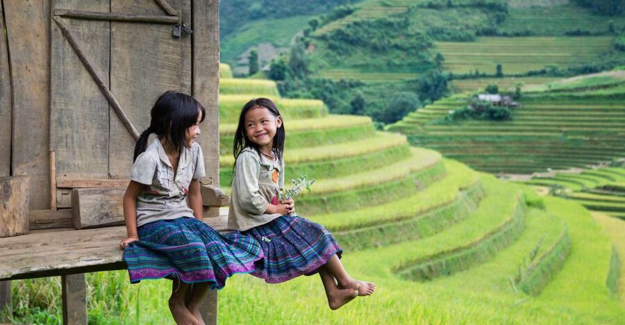 From Hanoi: 2-Day Sapa Cultural Exchange Tour with Homestay - From Hanoi to Sapa: the first practical test