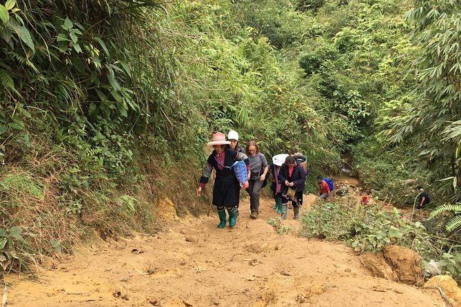 From Hanoi: 2 Days Luxury Sapa Trek & Fansipan Peak with Dcar - Meeting H’mong and Tay communities