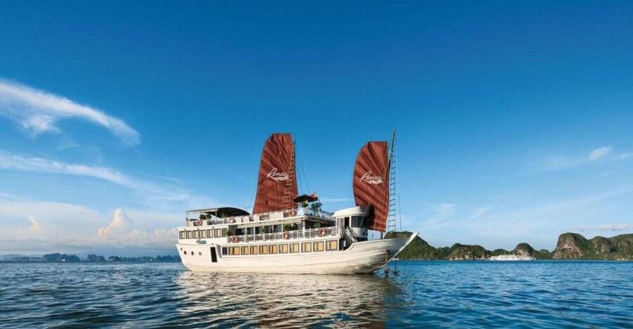 From Hanoi: 3-Day and 2-Night Cruise Stay at Bai Tu Long Bay - The early Hanoi pickup and ride to the bay