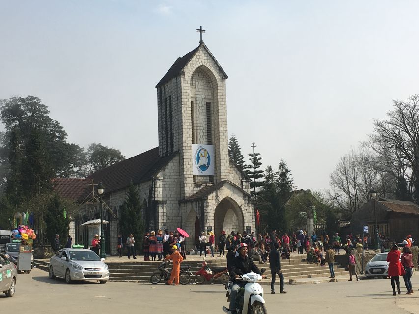 From Hanoi: 3-Day Sapa Trekking with Limousine Transfer - A free morning for Sapa or Fansipan